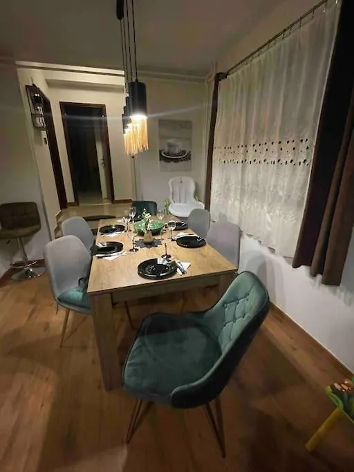 פורץ Lux Apartment Barbara 0*,
