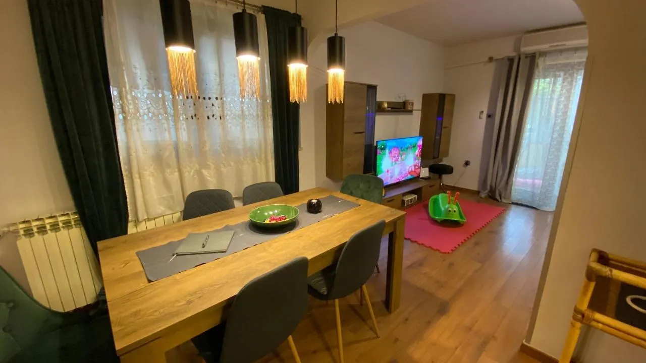 פורץ Lux Apartment Barbara
